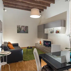 Fl Charming Flat In The Heart Of Trastevere Roma
