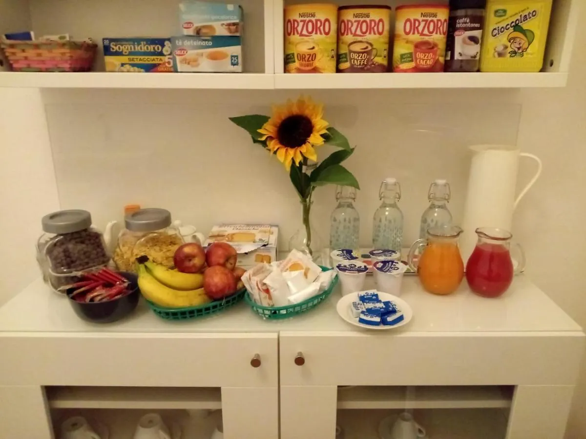 Mareluna B&B Nápoles Alojamento de Acomodação e Pequeno-almoço