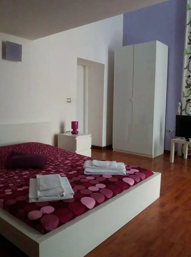 Alojamento de Acomodação e Pequeno-almoço Mareluna B&B Nápoles
