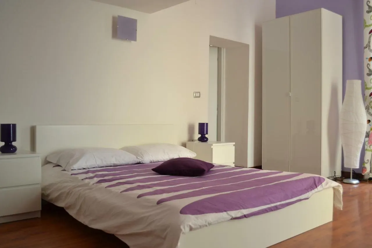 Mareluna B&B Nápoles Alojamento de Acomodação e Pequeno-almoço